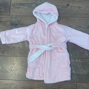 Super Soft Pink Bathrobe size 0-24 months